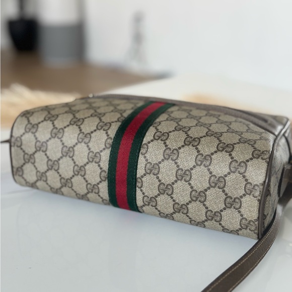 Gucci Accesory Collection Sherry Line Crossbody Bag - Picture 7 of 12